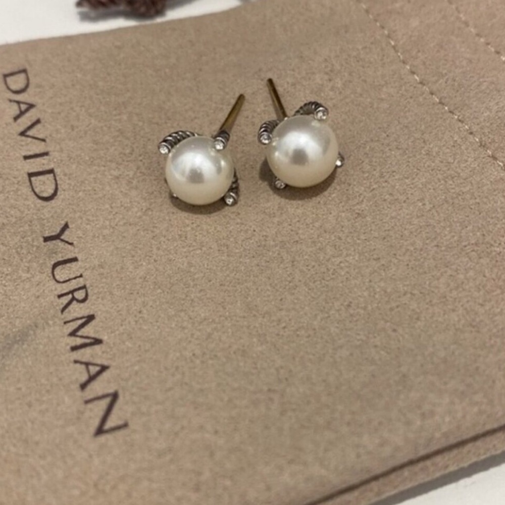 David Yurman Pearl Stud Earrings with Diamond